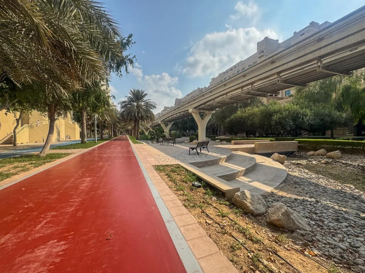 Cosy Palm Jumeirah 1 Bedroom - Perfect Location Dubai