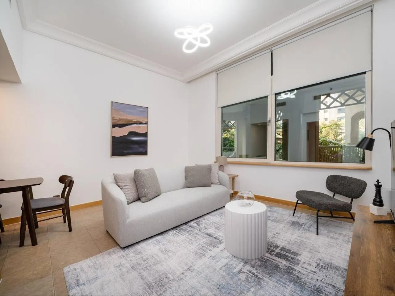 Cosy Palm Jumeirah 1 Bedroom - Perfect Location Dubai Apartment